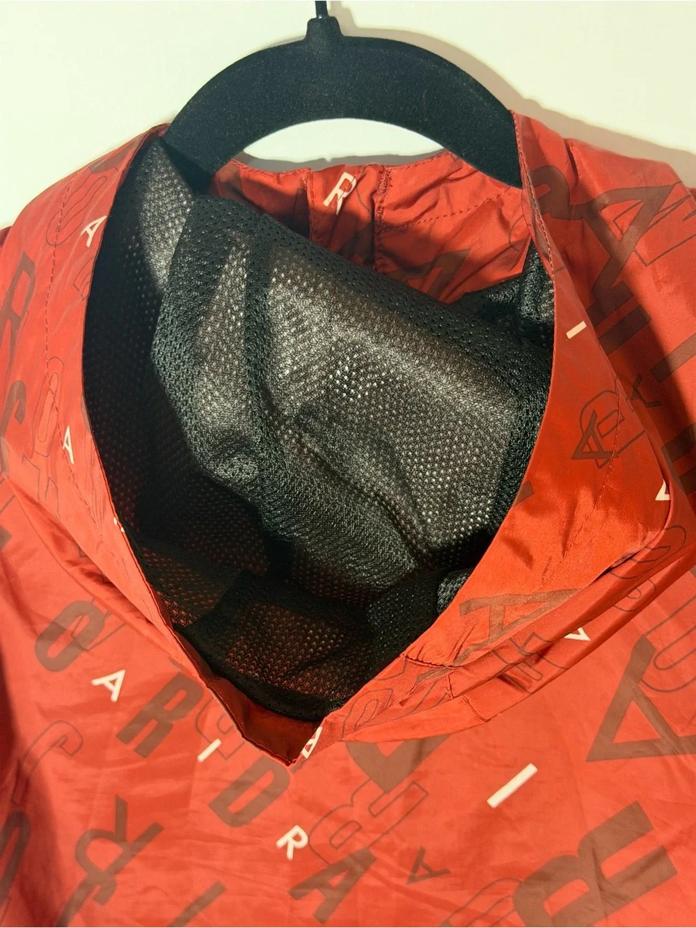 Jordan boys 12yr- 13yr Red Graphic Jumpman Windbreaker with Hood